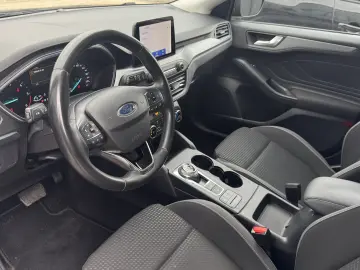 Ford Focus 1.5 TDCi Powershift Titanium