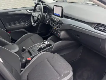 Ford Focus 1.5 TDCi Powershift Titanium