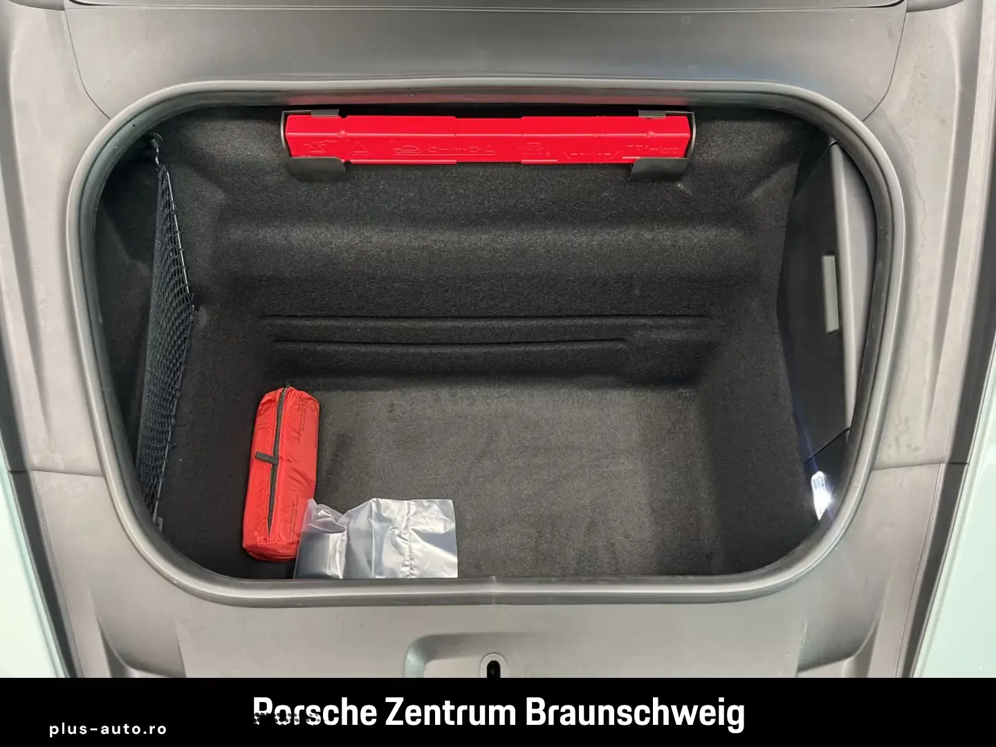 Porsche 992 911 Carrera Clubleder InnoDrive BOSE 21-Zoll