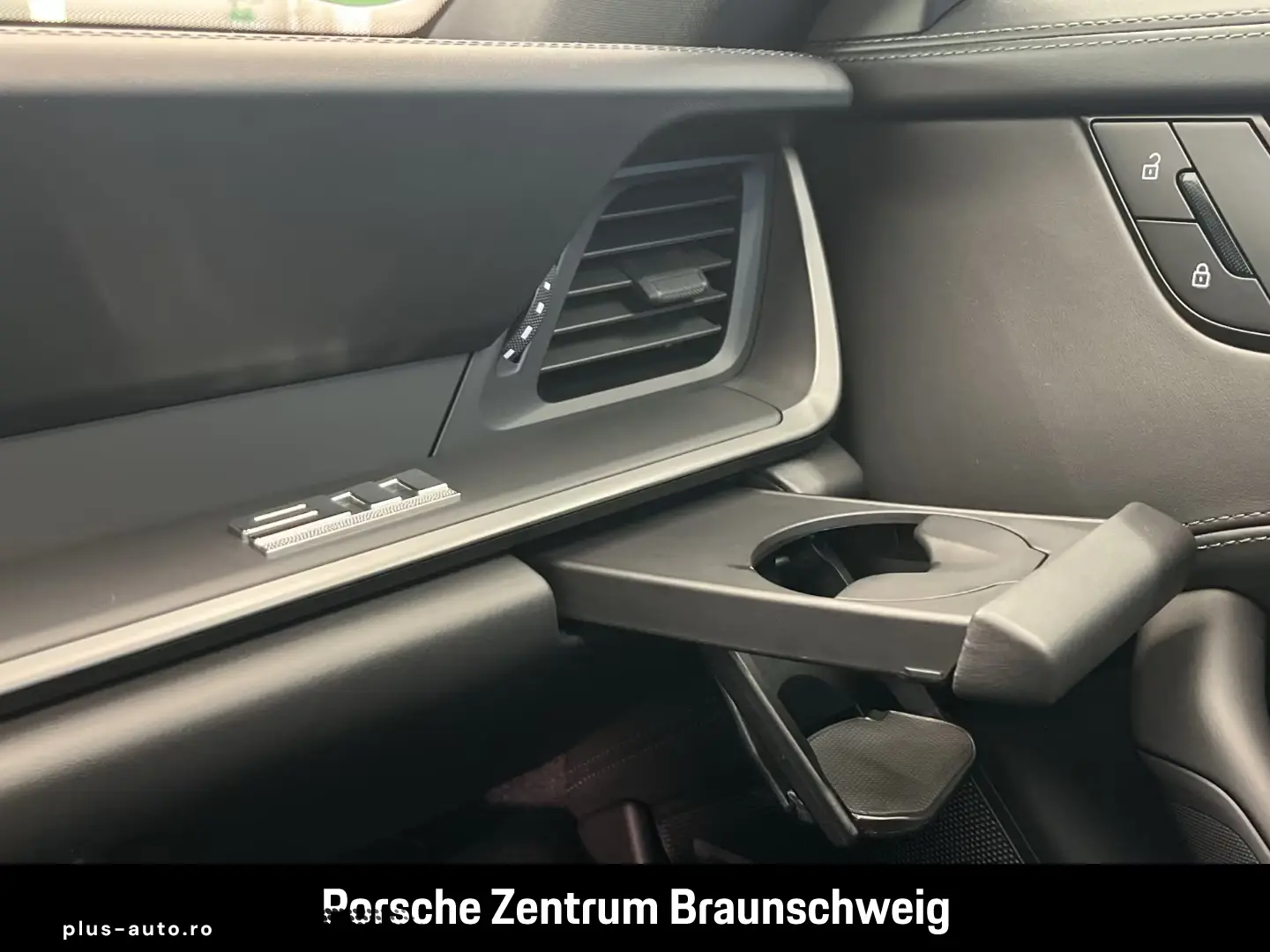 Porsche 992 911 Carrera Clubleder InnoDrive BOSE 21-Zoll