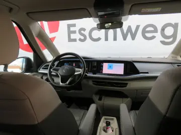 VW T7 Multivan 2.0 TDI Life DSG Navi