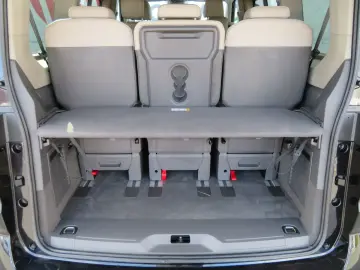 VW T7 Multivan 2.0 TDI Life DSG Navi