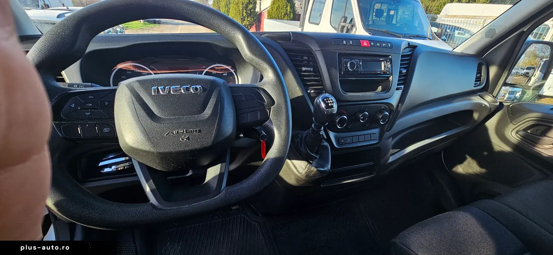 Iveco 35C14 Frigorifica Punte dubla