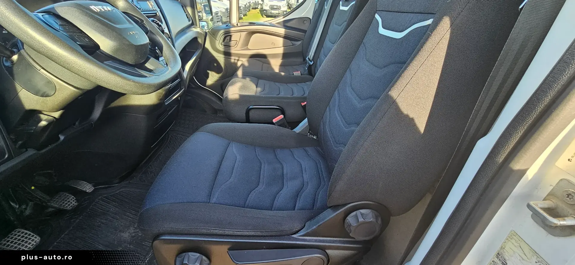 Iveco 35C14 Frigorifica Punte dubla