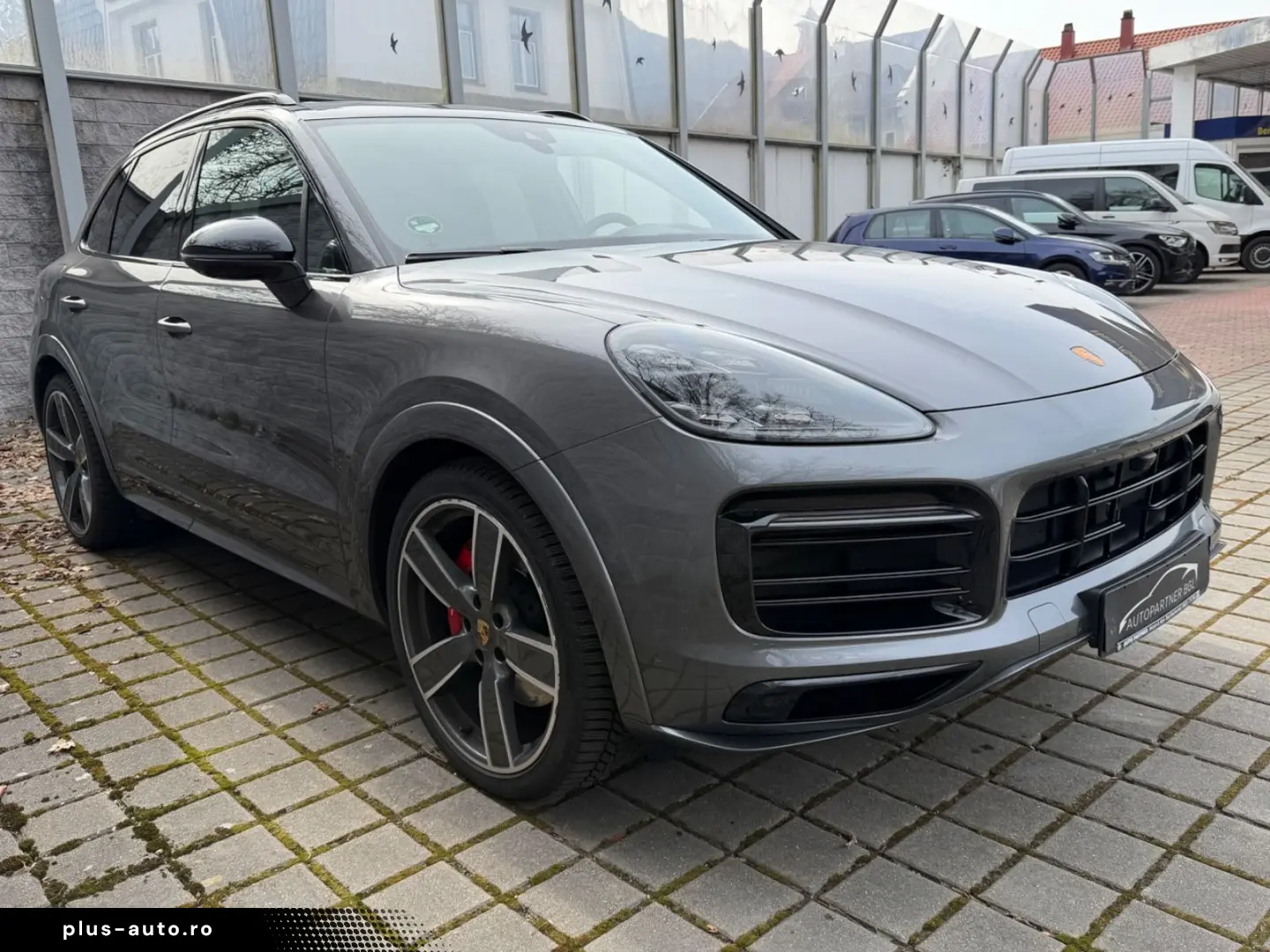 PORSCHE Cayenne GTS Pano Chrono Bose Matrix