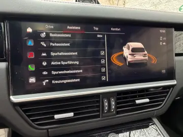 PORSCHE Cayenne GTS Pano Chrono Bose Matrix