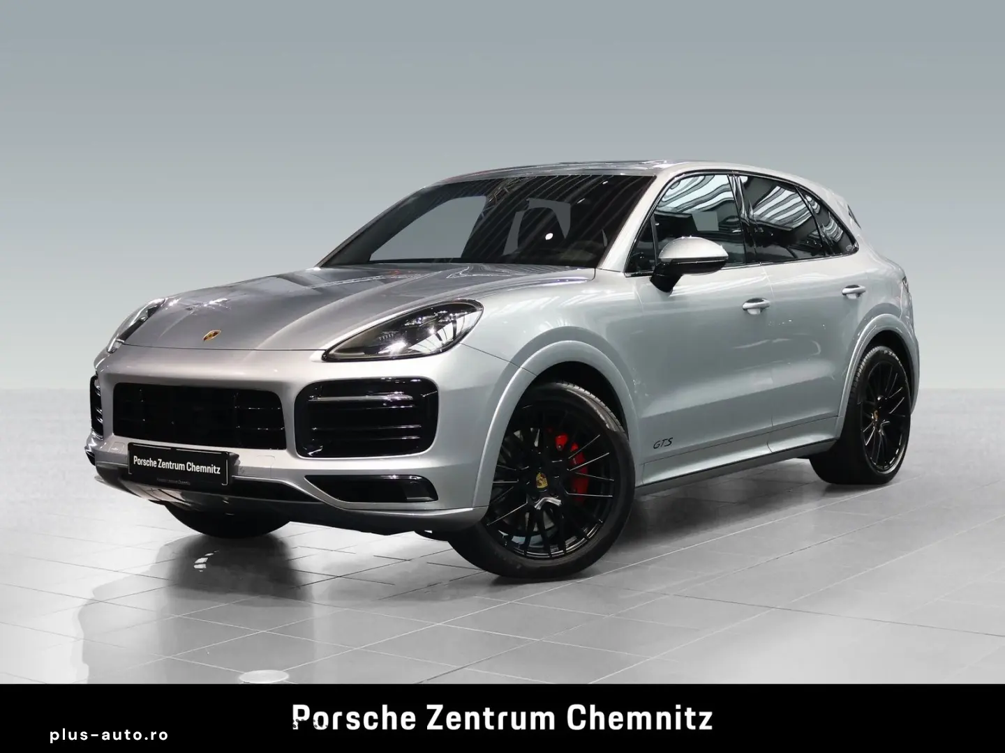 PORSCHE Cayenne GTS BOSE Pano ACC
