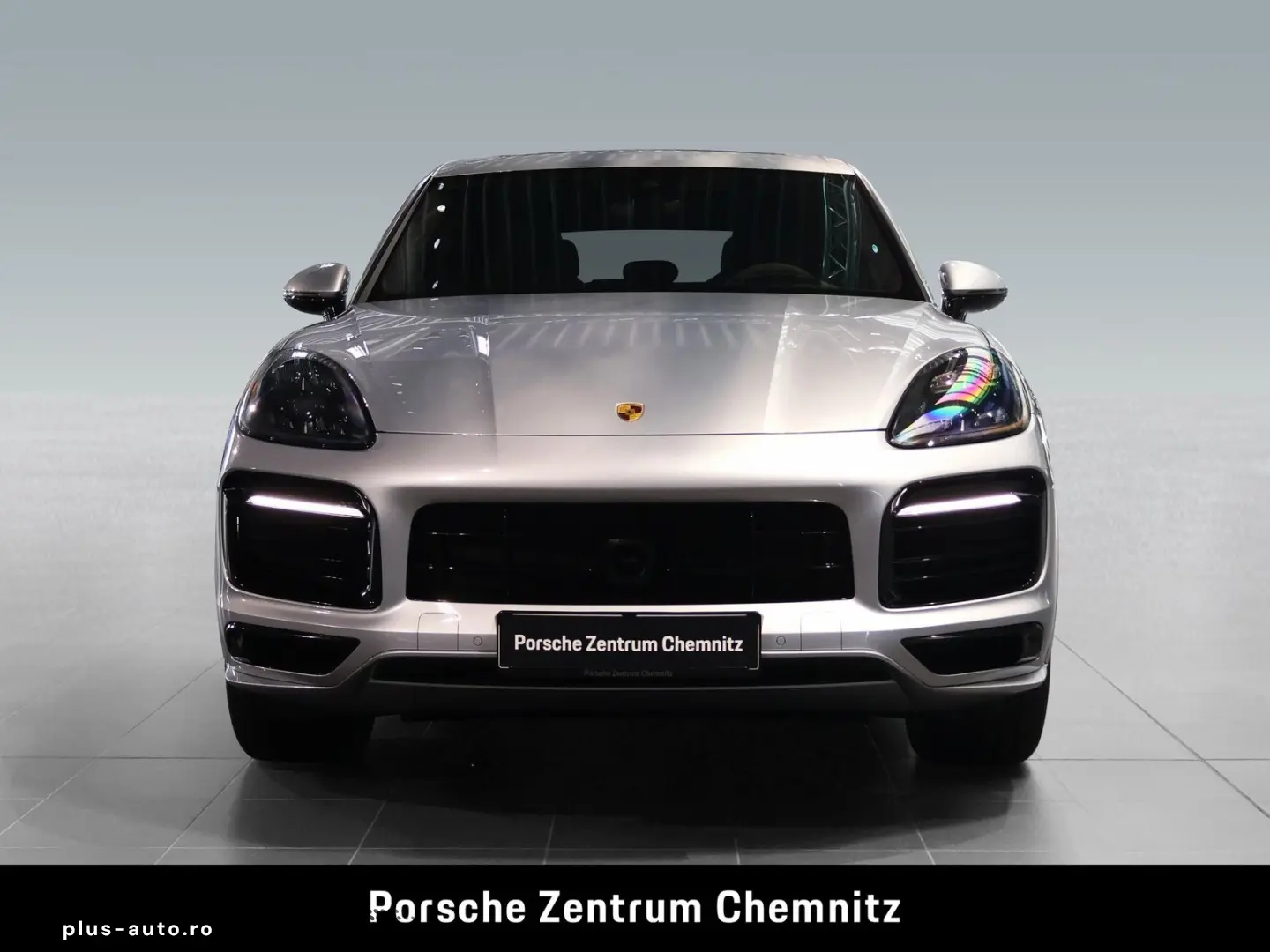 PORSCHE Cayenne GTS BOSE Pano ACC