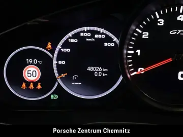 PORSCHE Cayenne GTS BOSE Pano ACC