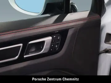 PORSCHE Cayenne GTS BOSE Pano ACC