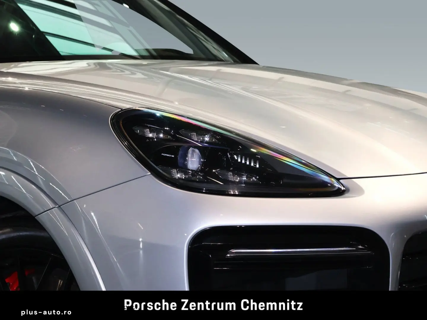 PORSCHE Cayenne GTS BOSE Pano ACC