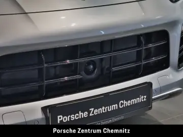 PORSCHE Cayenne GTS BOSE Pano ACC