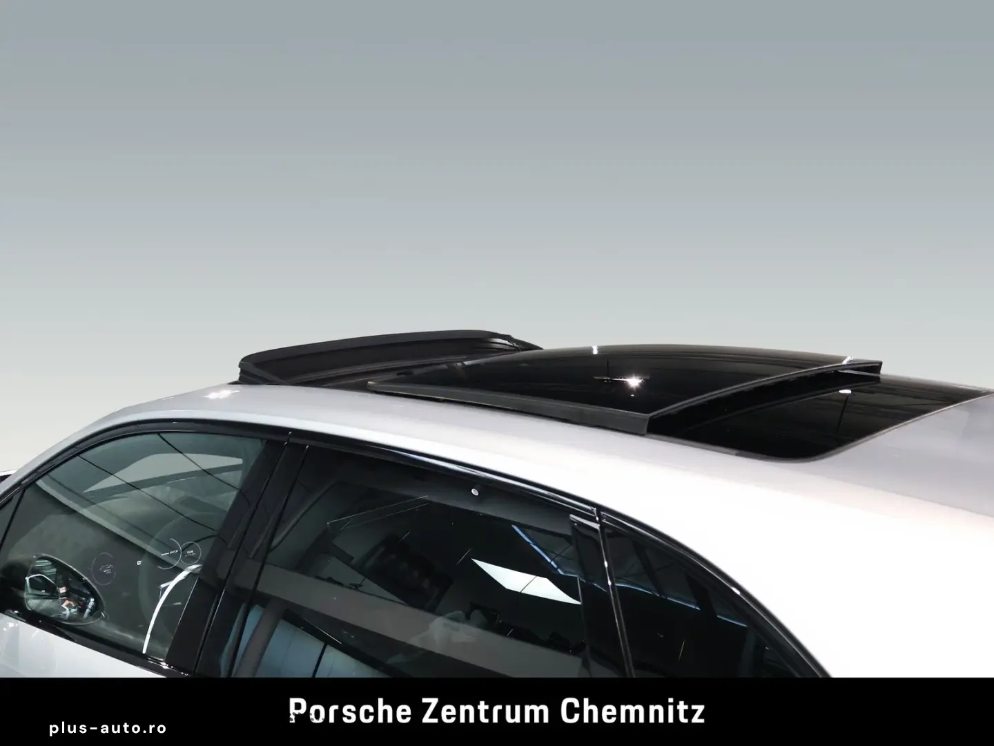 PORSCHE Cayenne GTS BOSE Pano ACC