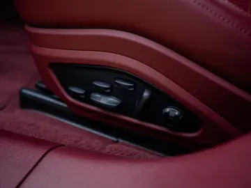 Porsche Panamera GTS   PD26   Burmester   Carbon   TV