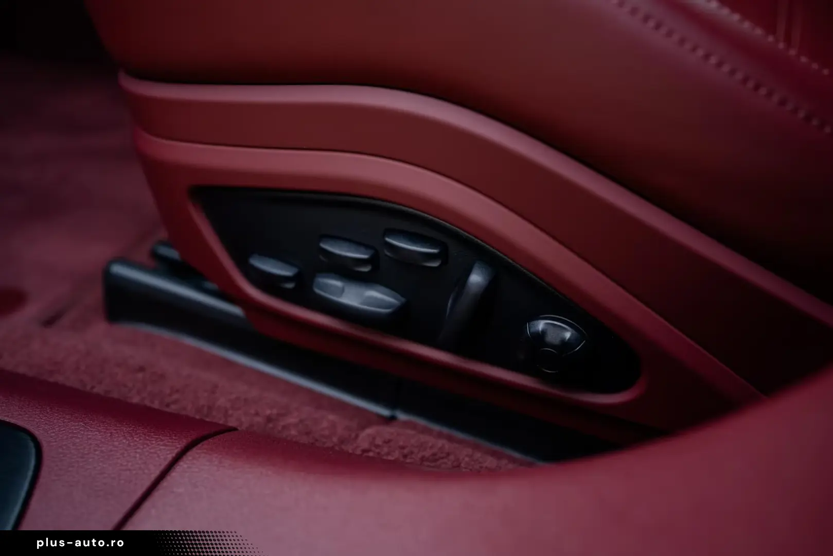 Porsche Panamera GTS   PD26   Burmester   Carbon   TV