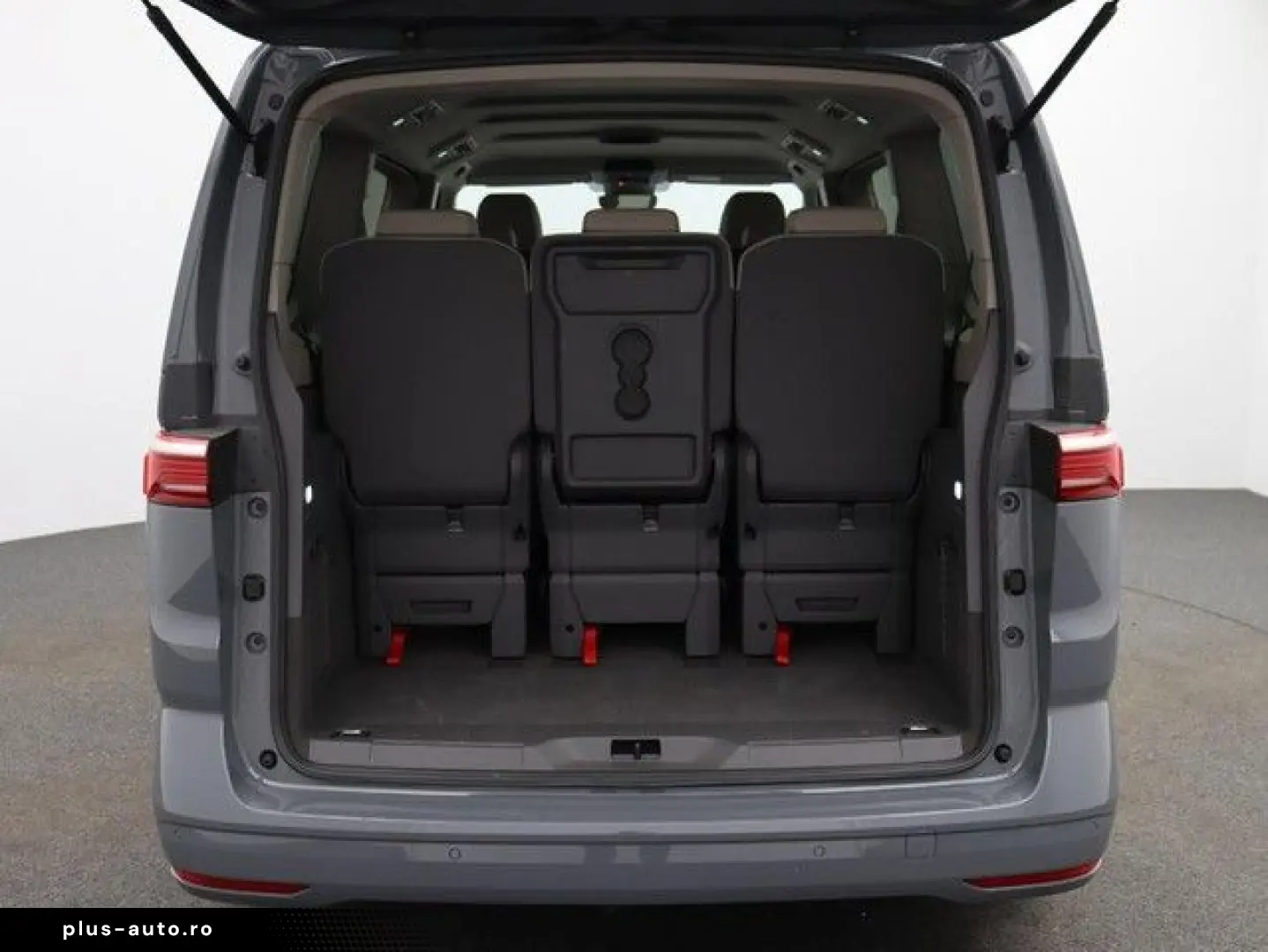VW T7 Multivan 2.0 TDI