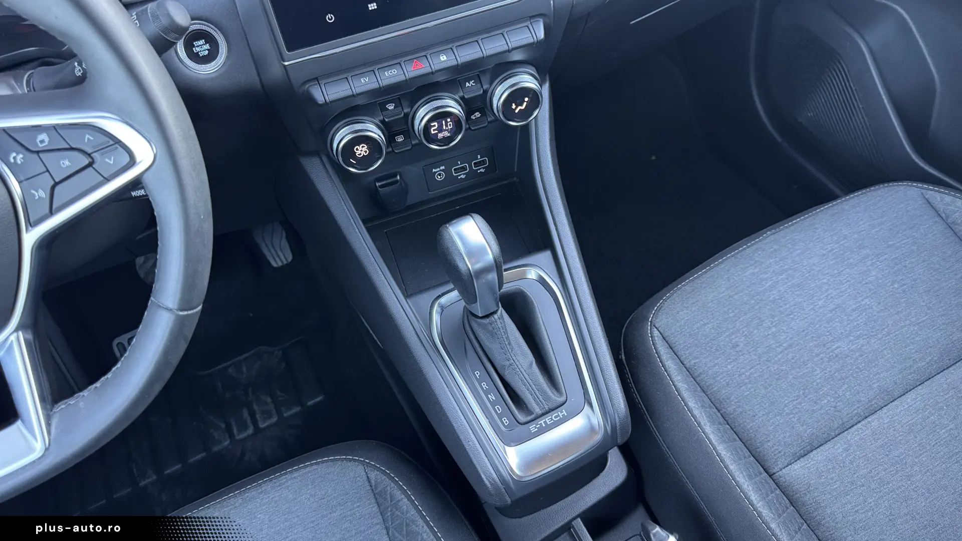 Renault Captur E-TECH Full 145 TECHNO