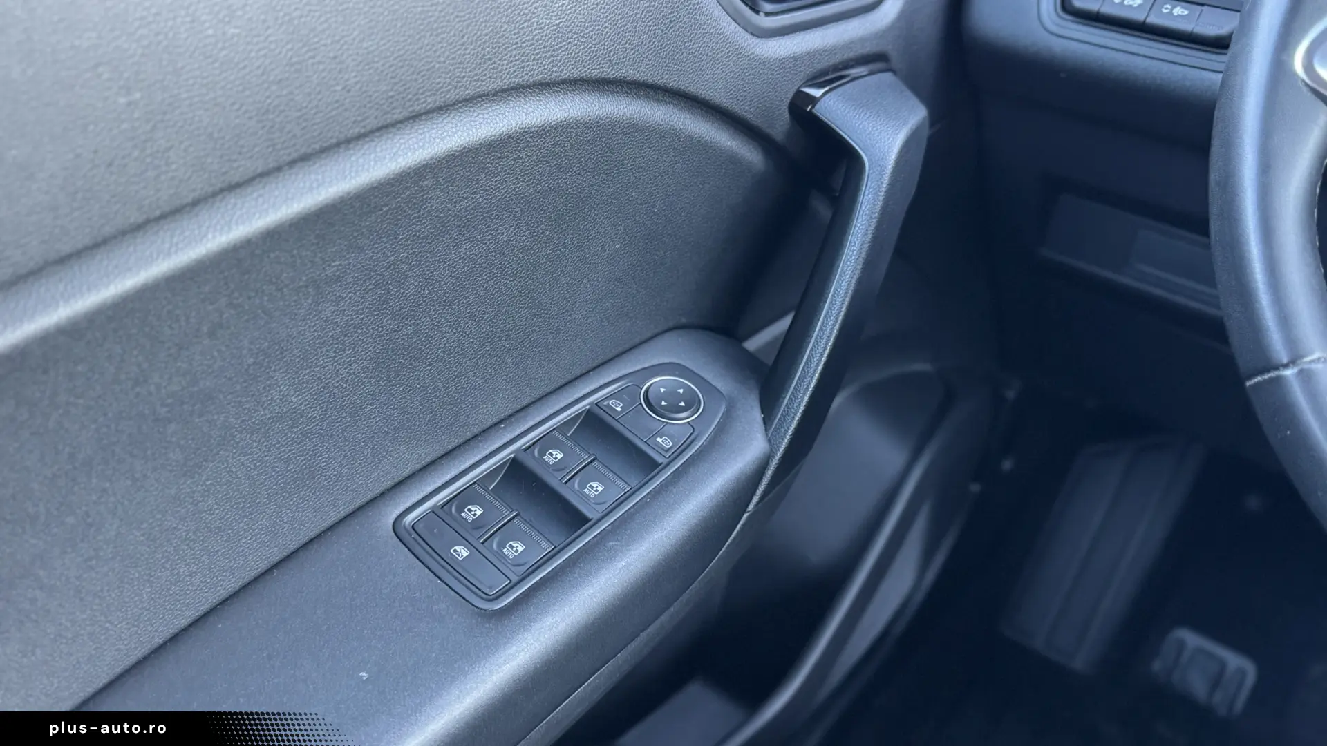 Renault Captur E-TECH Full 145 TECHNO