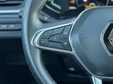 Renault Captur E-TECH Full 145 TECHNO