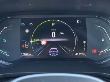 Renault Captur E-TECH Full 145 TECHNO