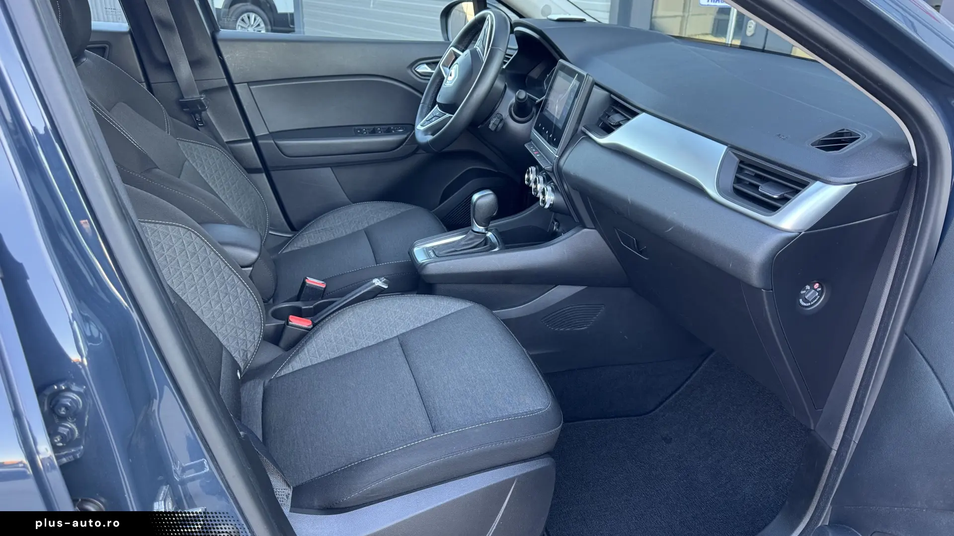 Renault Captur E-TECH Full 145 TECHNO