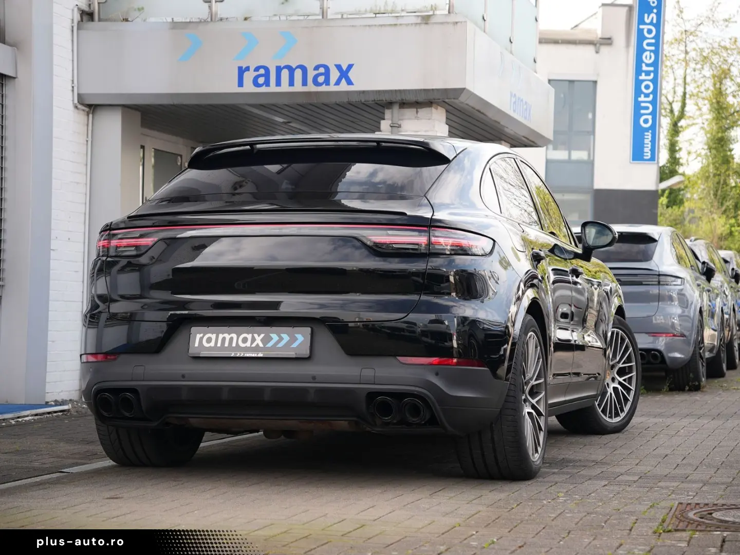 PORSCHE E-Hybrid Coupé PLATINUM-INNO-PDCC-SPORTABG.-VOLL