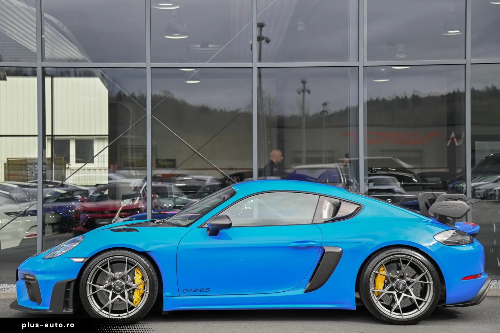 PORSCHE Cayman GT4 RS Clubsport Weissach  Keramik  Lift