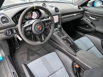 PORSCHE Cayman GT4 RS Clubsport Weissach  Keramik  Lift