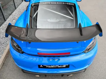 PORSCHE Cayman GT4 RS Clubsport Weissach  Keramik  Lift