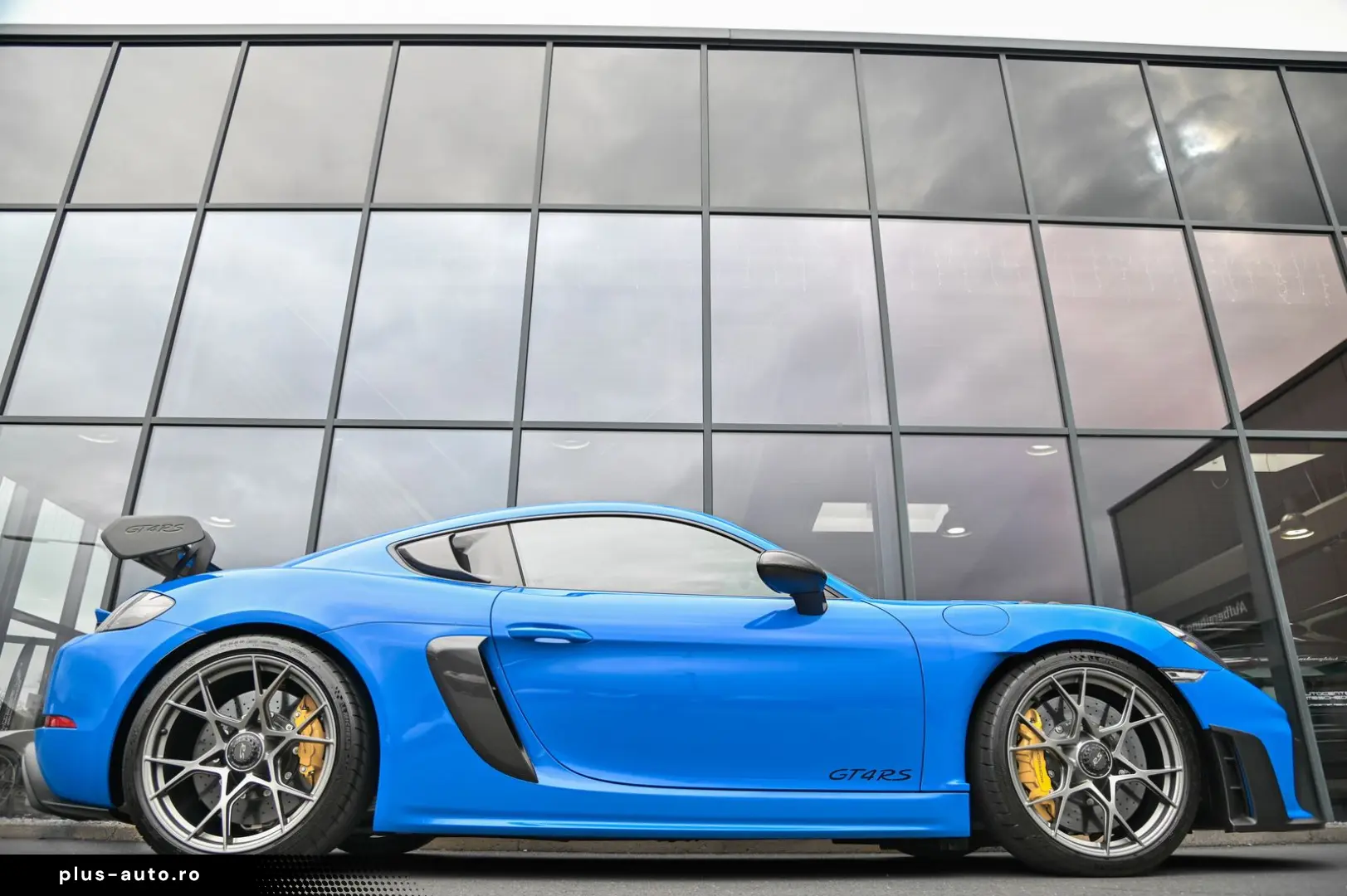 PORSCHE Cayman GT4 RS Clubsport Weissach  Keramik  Lift