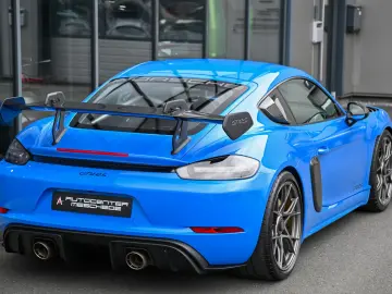 PORSCHE Cayman GT4 RS Clubsport Weissach  Keramik  Lift