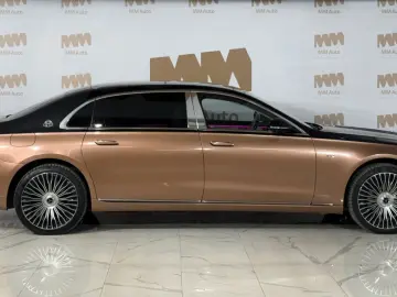 MERCEDES-BENZ Maybach S 680 4Matic First Class