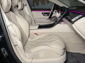 MERCEDES-BENZ Maybach S 680 4Matic First Class