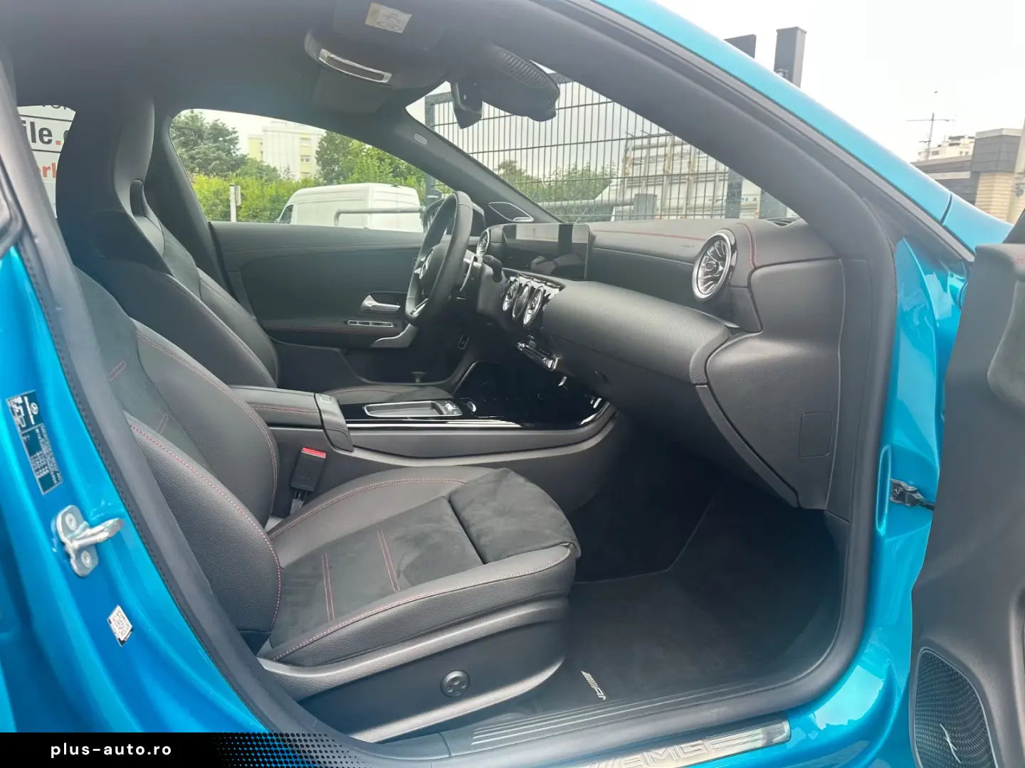 Mercedes-Benz CLA 35 AMG 4Matic AERO 7TKM HYPERBLAU 360