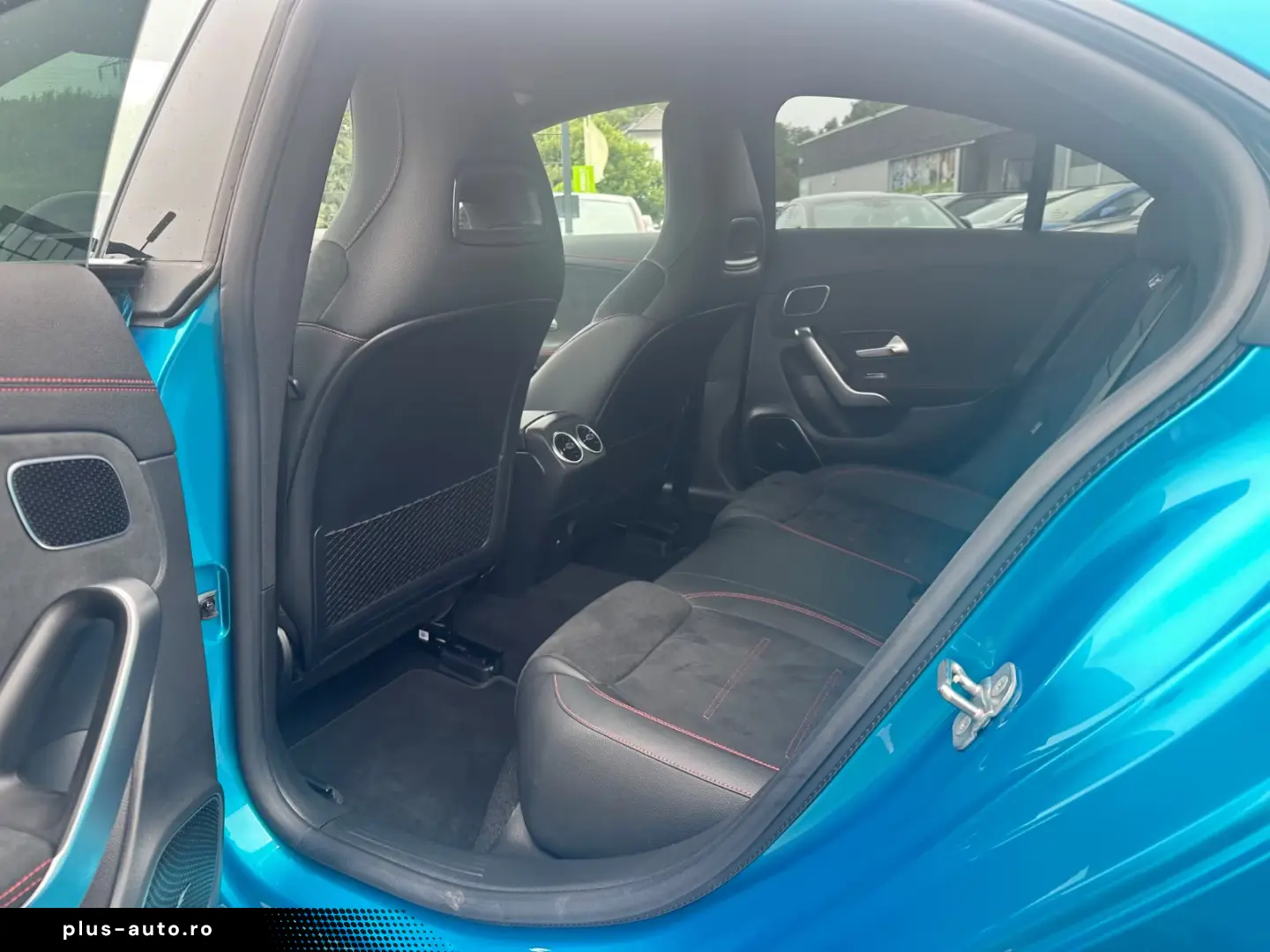 Mercedes-Benz CLA 35 AMG 4Matic AERO 7TKM HYPERBLAU 360
