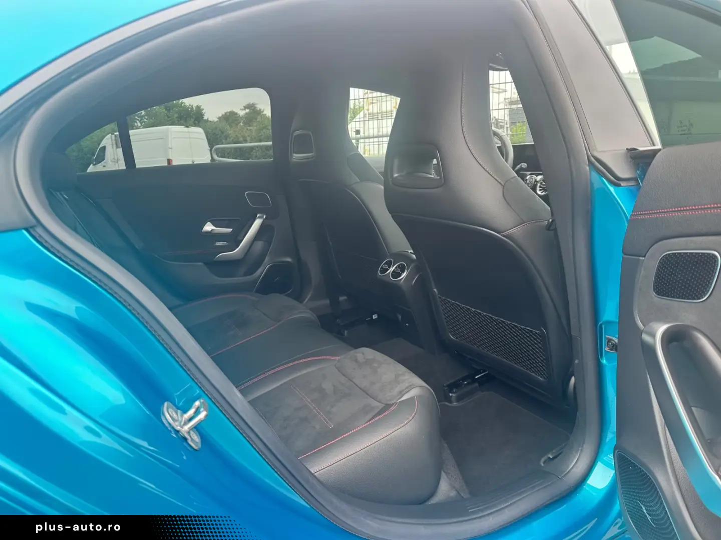Mercedes-Benz CLA 35 AMG 4Matic AERO 7TKM HYPERBLAU 360