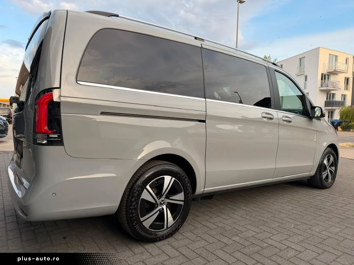 MERCEDES-BENZ V 250d LANG AVANGARDE MOPF LEDER 360  &hellip;