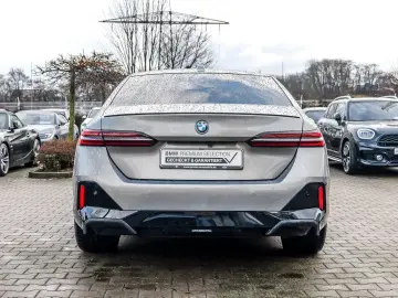 BMW 550e xDrive M Sport Pro HuD Bowers Willkins Komf