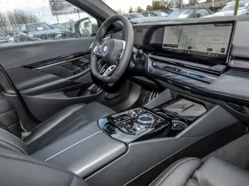 BMW 550e xDrive M Sport Pro HuD Bowers Willkins Komf