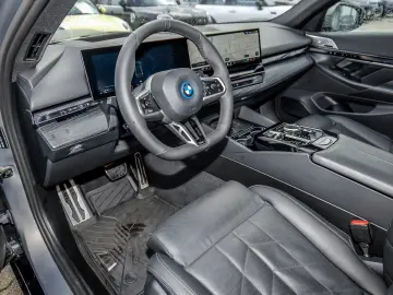 BMW 550e xDrive M Sport Pro HuD Bowers Willkins Komf