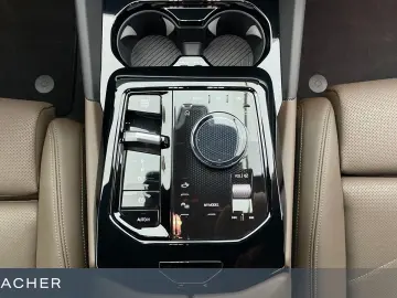 BMW 520d A Lim M-Sport LHZ Keyless DAB PA
