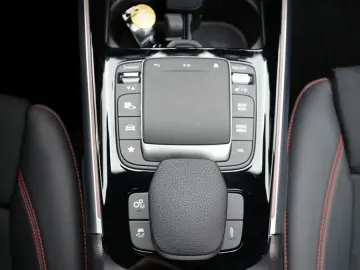 MERCEDES-BENZ GLB 35 AMG 4M 360  Distr Night Pano