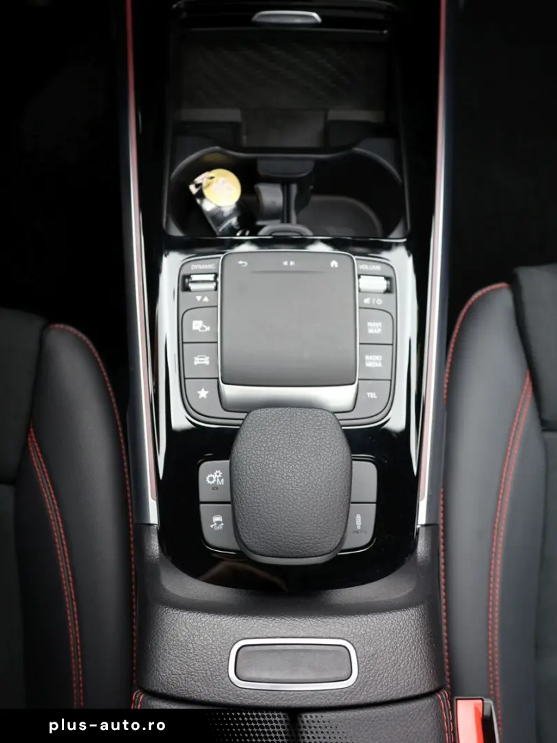 MERCEDES-BENZ GLB 35 AMG 4M 360  Distr Night Pano