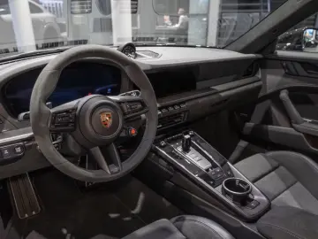 Porsche 992 911 Carrera 4 GTS Liftsystem