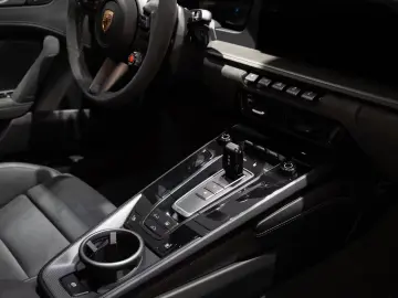 Porsche 992 911 Carrera 4 GTS Liftsystem