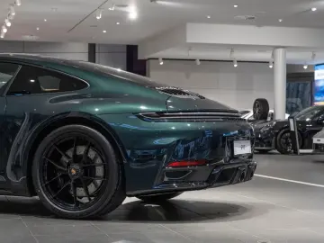 Porsche 992 911 Carrera 4 GTS Liftsystem