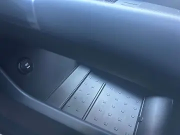 HYUNDAI Santa Fe HEV MY25 1.6 T-GDI 4WD SIGNATURE  BOSE