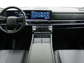 HYUNDAI Santa Fe PHEV (MY25) 1.6 T-GDI 6-AT 4WD BLACKLIN