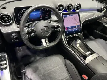 MERCEDES-BENZ C 200 AMG Pano 360
