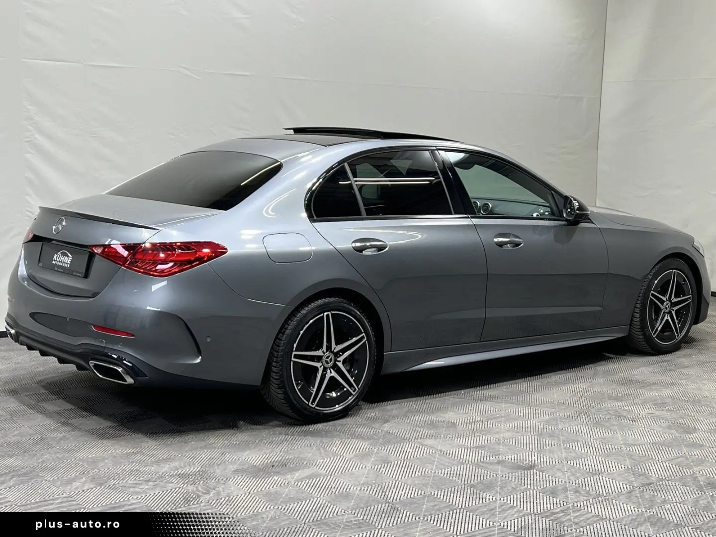 MERCEDES-BENZ C 200 AMG Pano 360